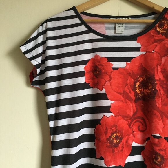 Cathy Daniels Striped + Red Flower Print Tee - Picture 3 of 13